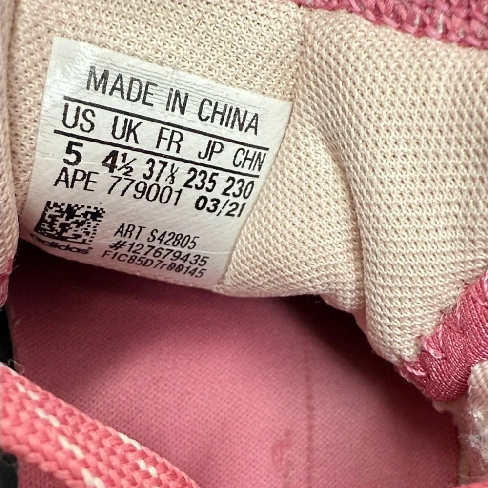 adidas stylish sneakers